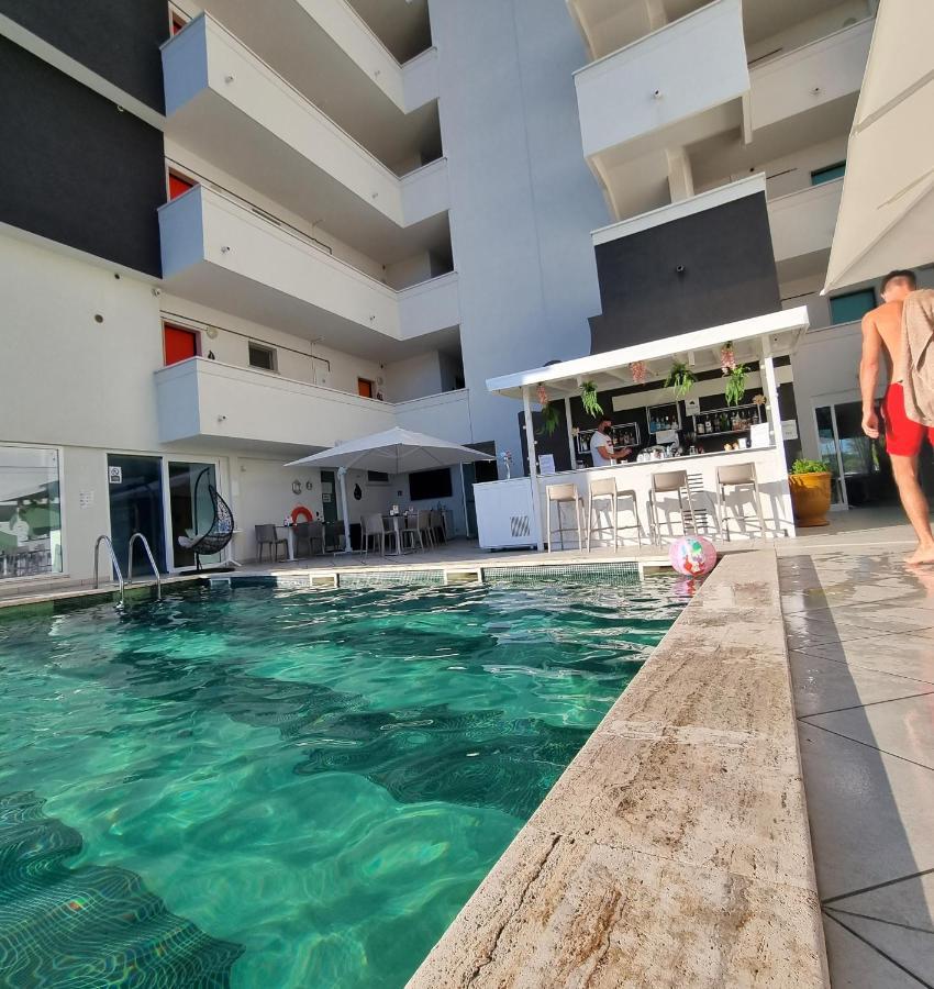 Nero D'Avorio Apartments Rimini Extérieur photo