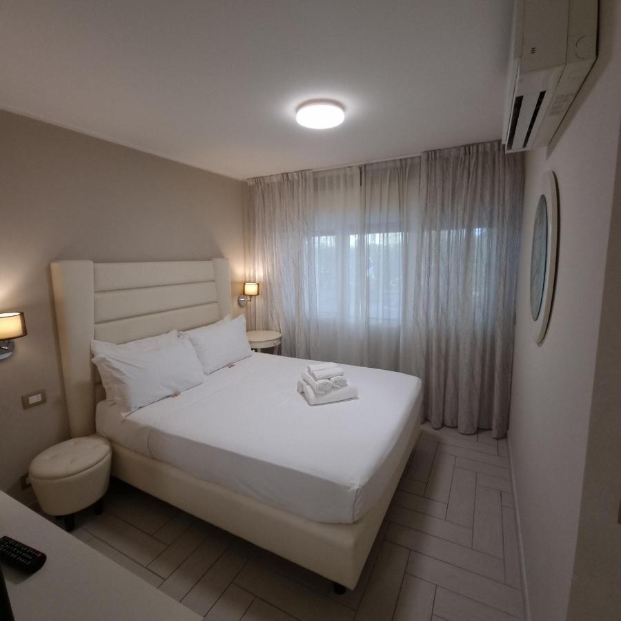 Nero D'Avorio Apartments Rimini Extérieur photo