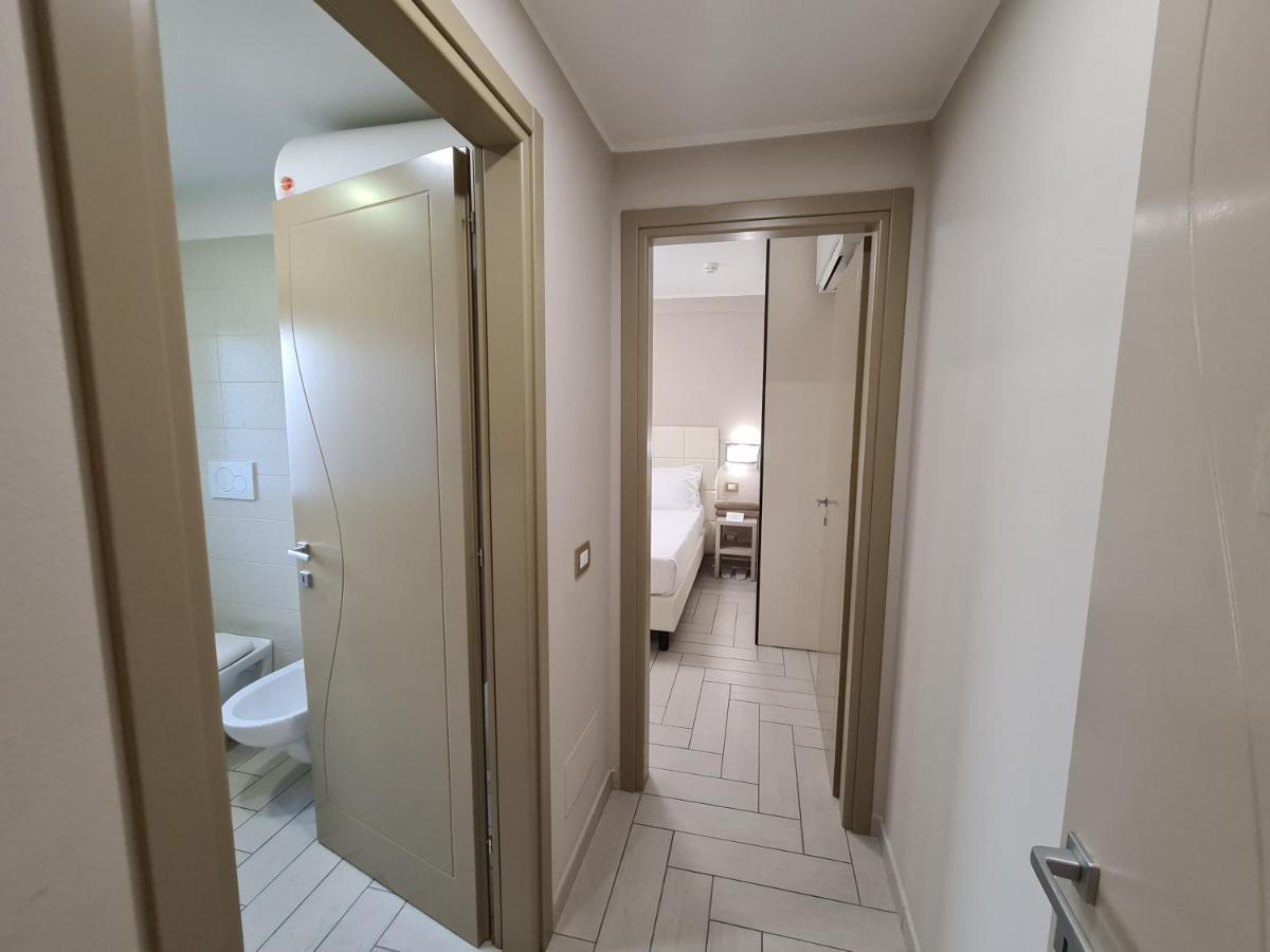 Nero D'Avorio Apartments Rimini Extérieur photo