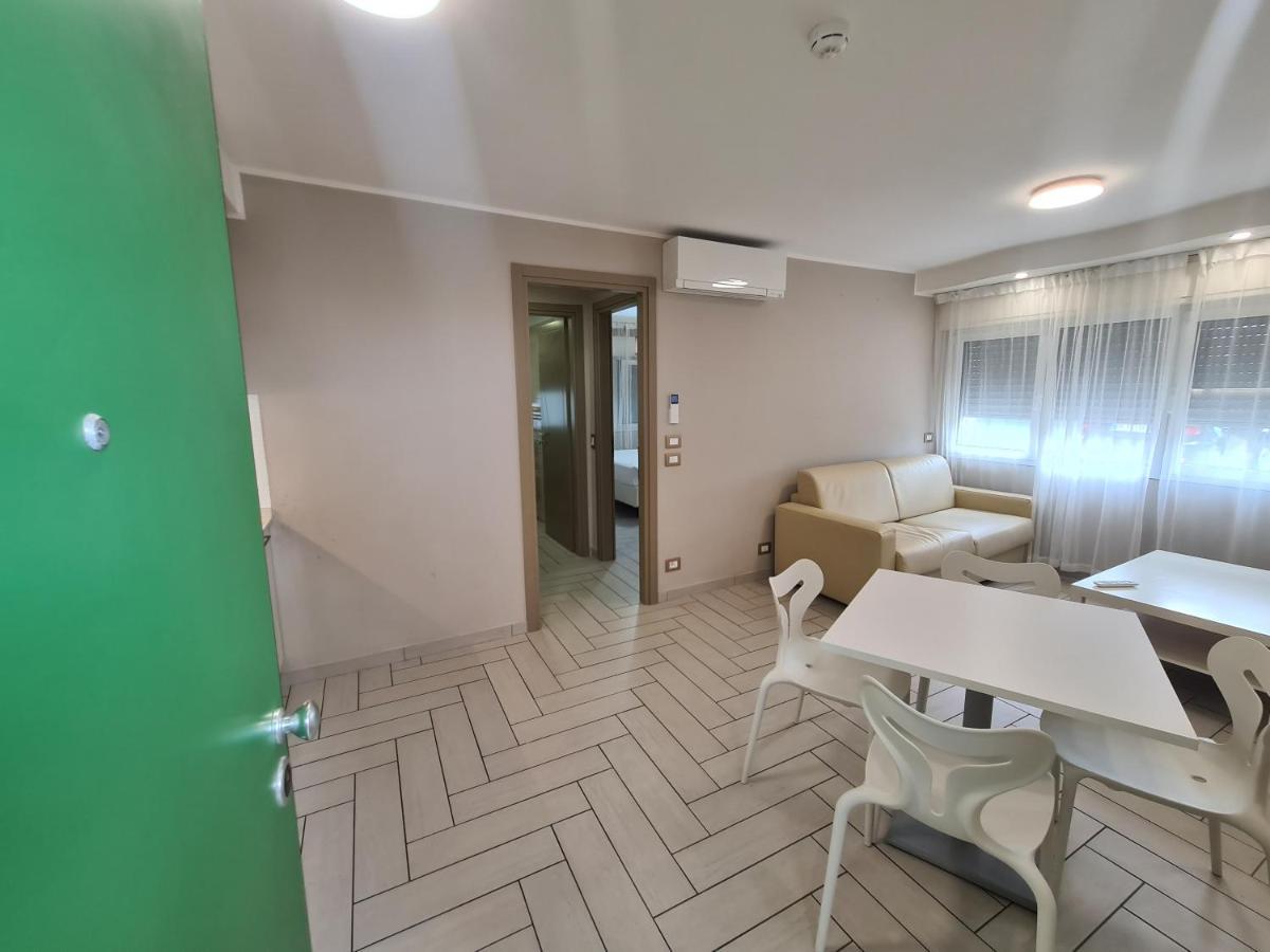 Nero D'Avorio Apartments Rimini Extérieur photo